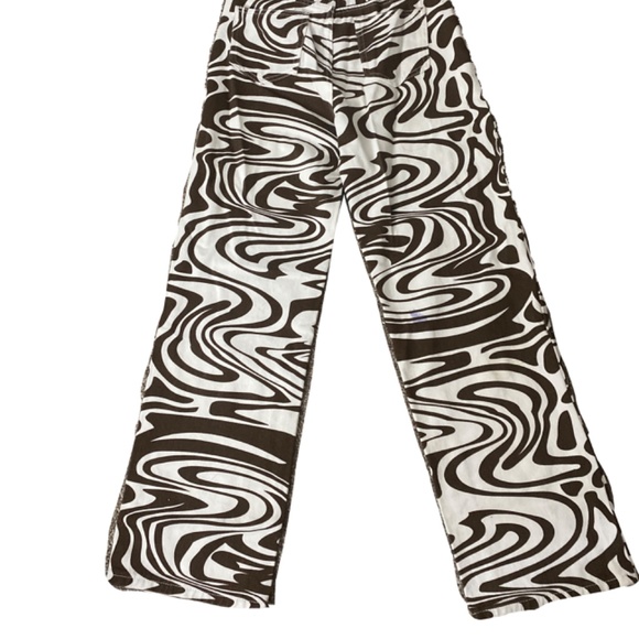 Jeans - Picture 2 of 2